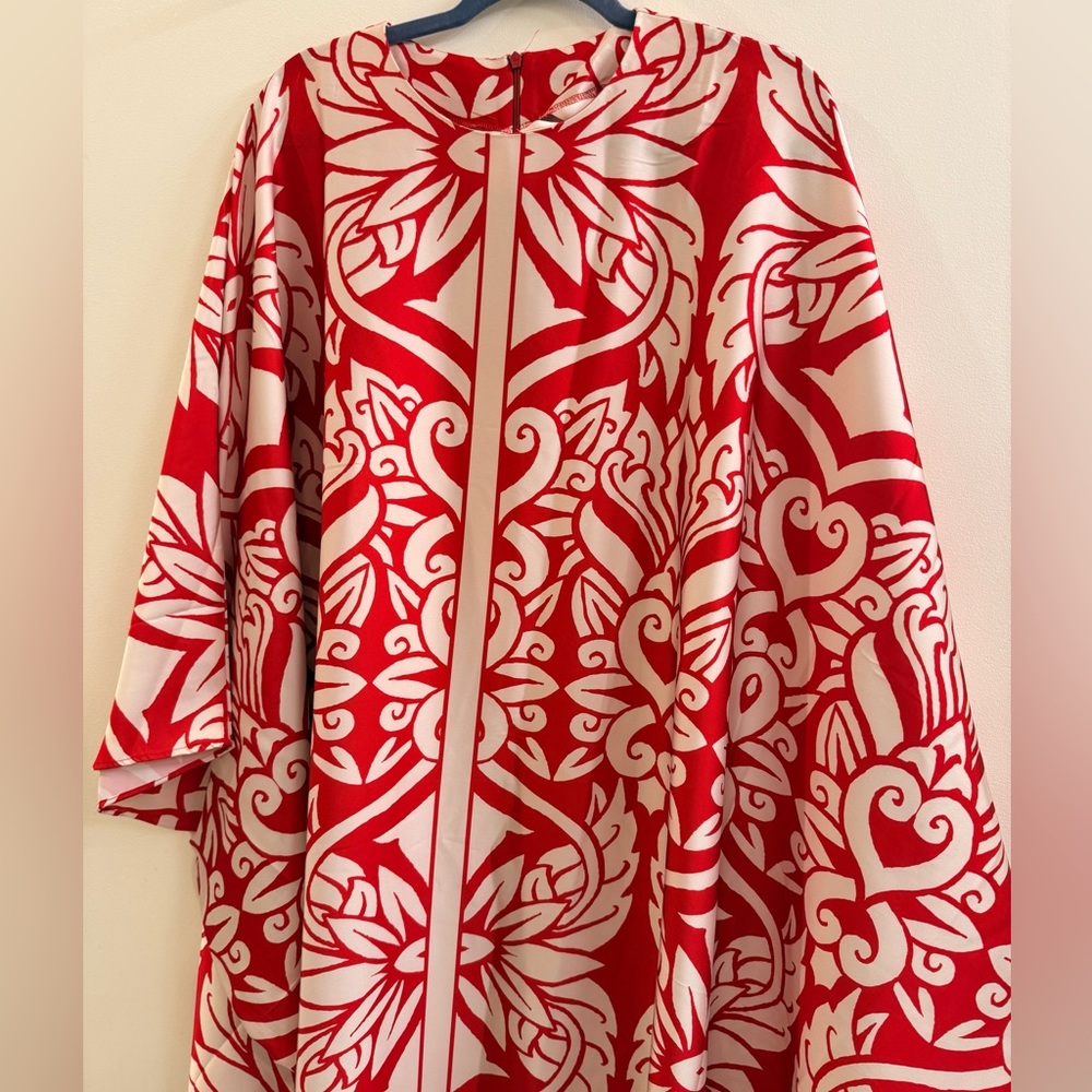 Limited edition Vibrant Red and White Patterned Maxi Dress - Picture 4 of 6